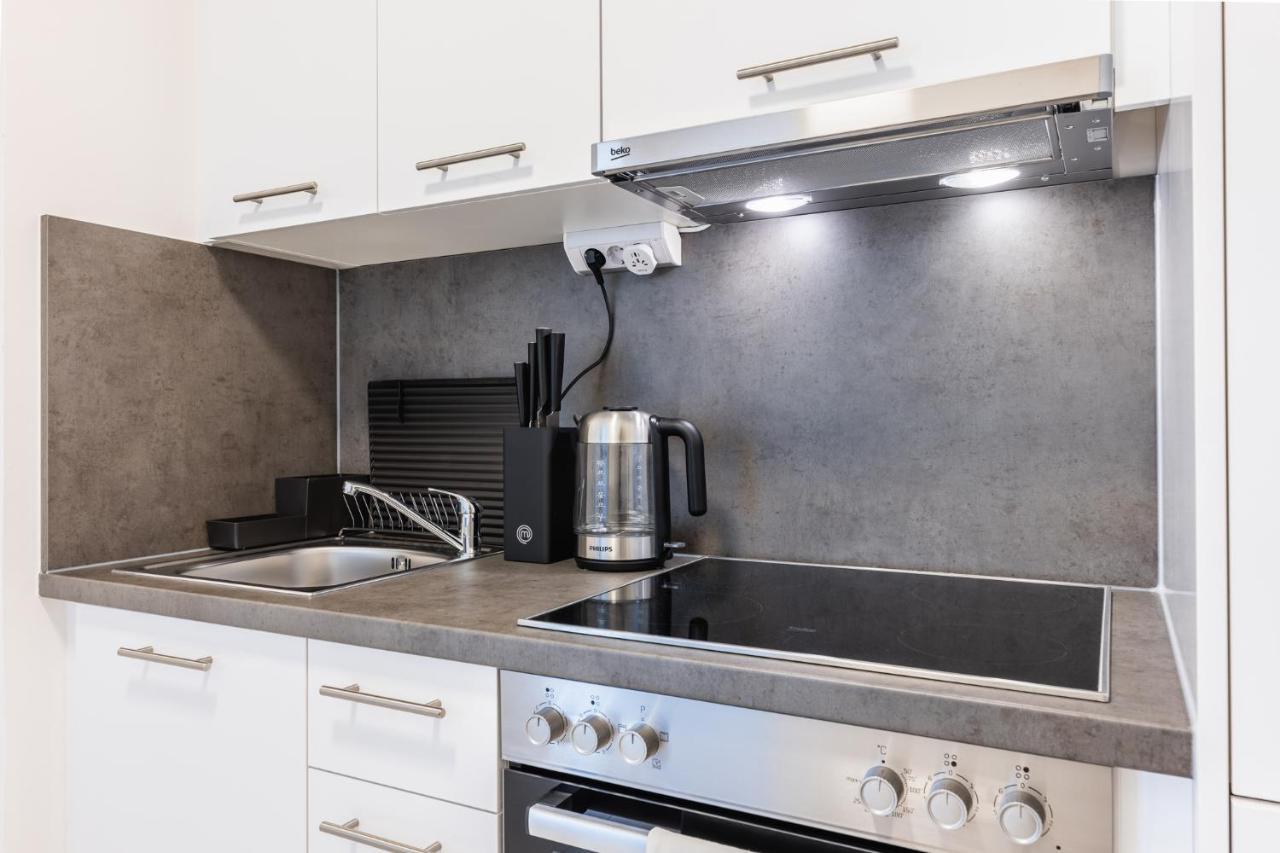 Bright Stylish In A Location Appartement