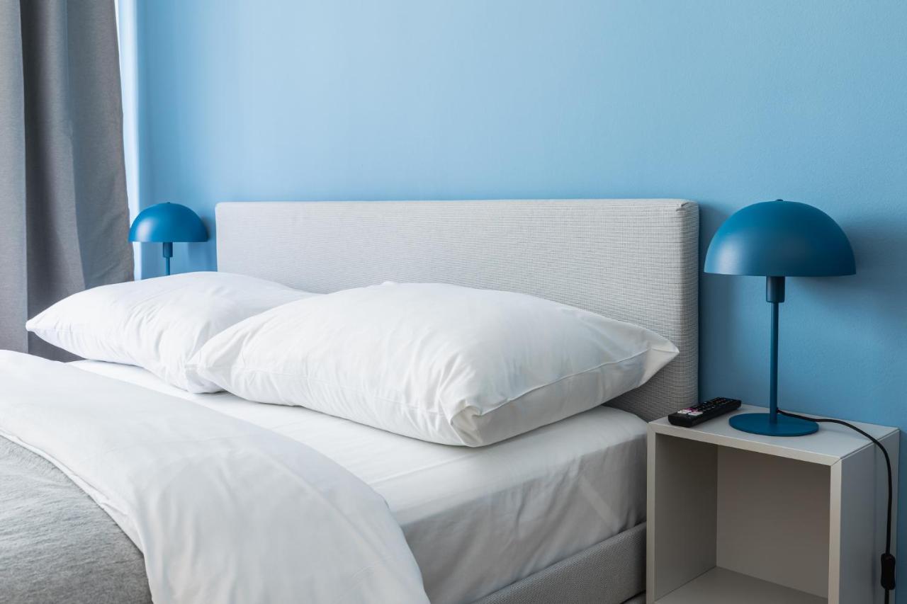 Bright Stylish In A Location Appartement *