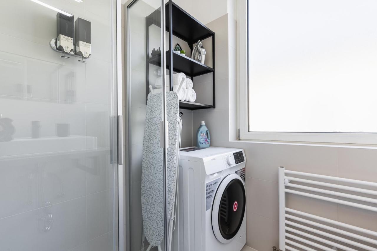 Bright Stylish In A Location Appartement Vienne